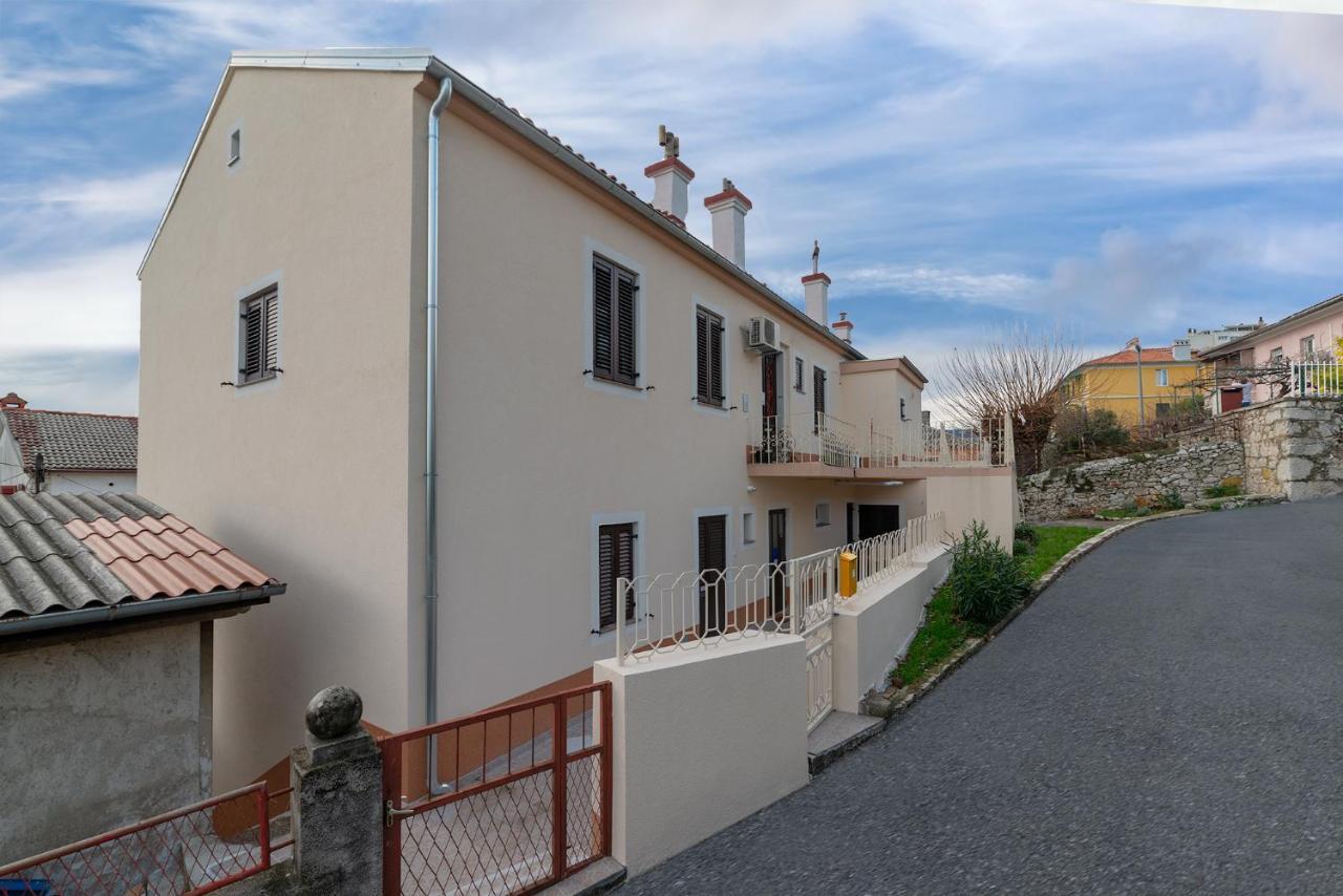 Ferienwohnung Sea And Sun Kantrida Rijeka Exterior foto