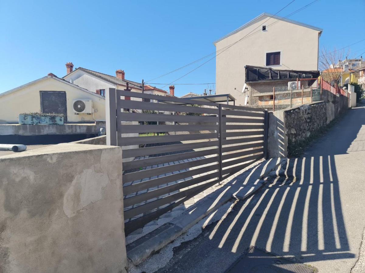 Ferienwohnung Sea And Sun Kantrida Rijeka Exterior foto
